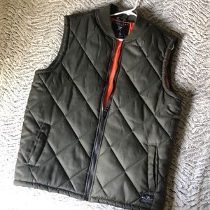 Marc Ecko Cut & Sew Green Vest Men’s Vest size XL